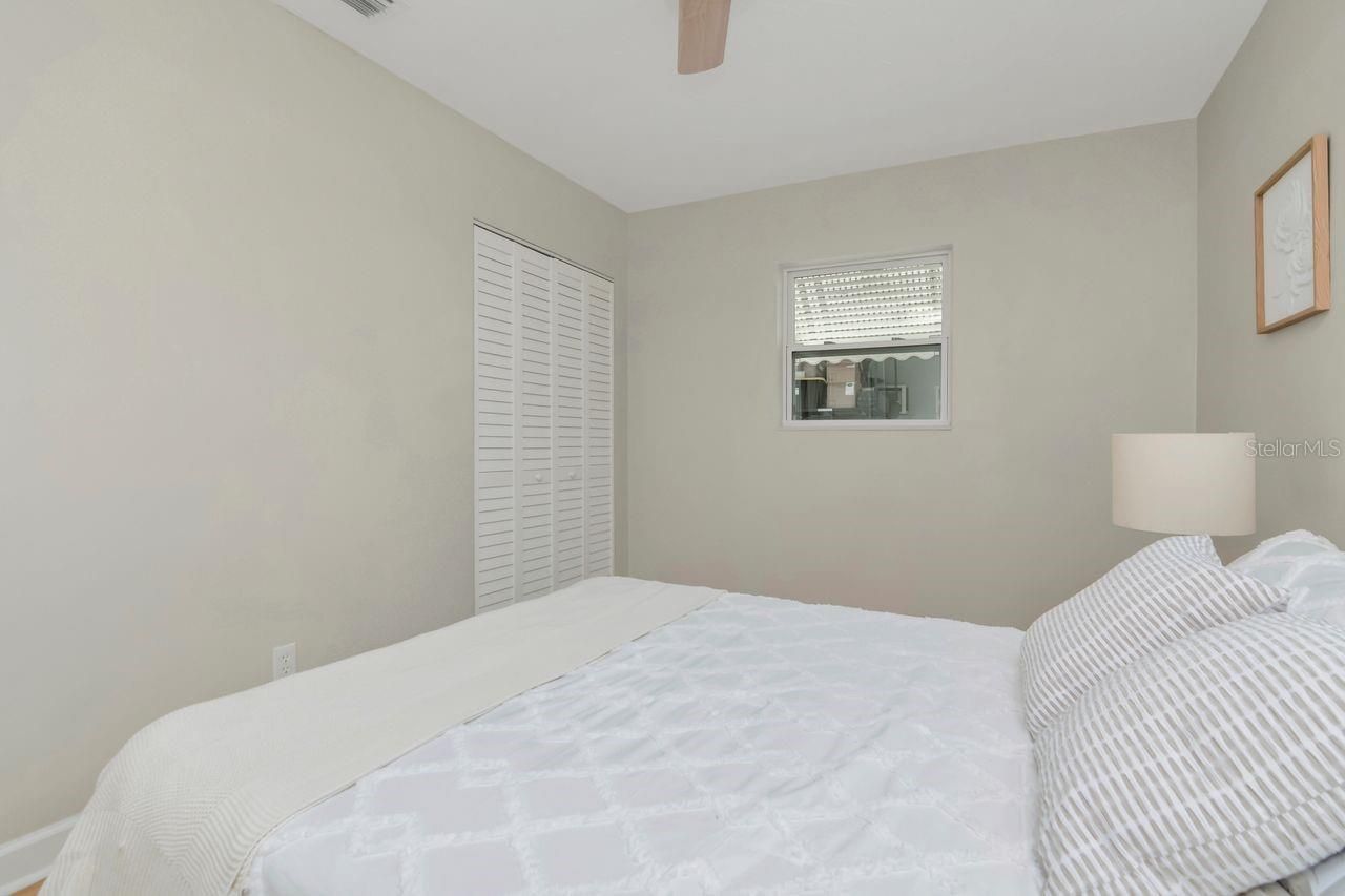 5132 Oxford Avenue N, Saint Petersburg, FL 33710 Photo