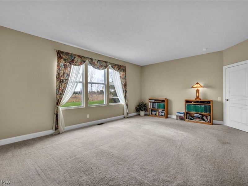 38475 Kingsbury Drive, North Ridgeville, OH 44039 Photo 15