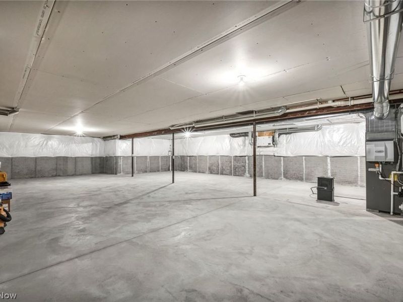 38475 Kingsbury Drive, North Ridgeville, OH 44039 Photo 21