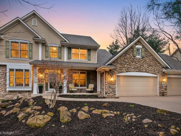 8149 Barony Point, Mattawan, MI 49071