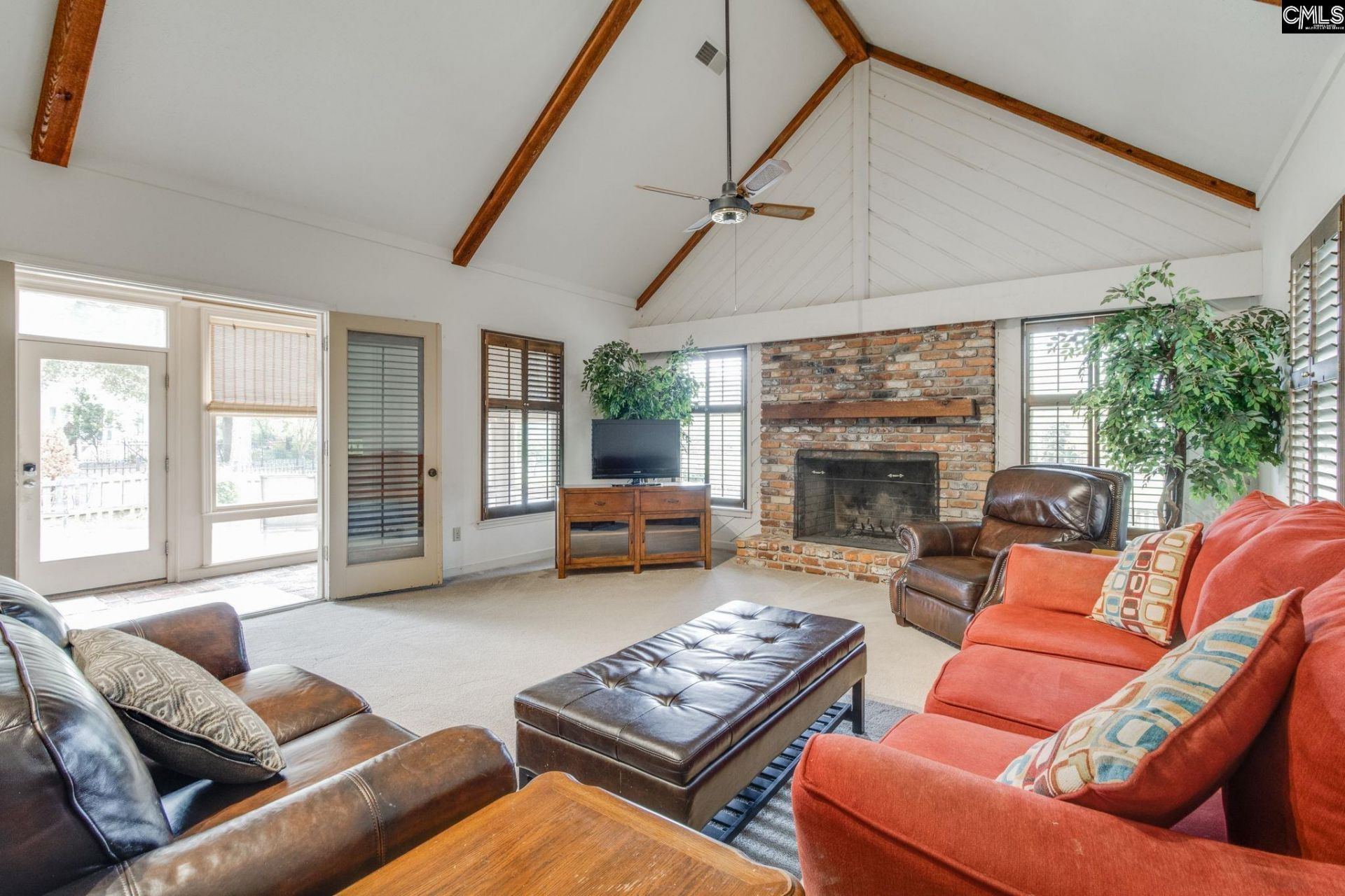 74 Mallet Hill Court  Photo 14