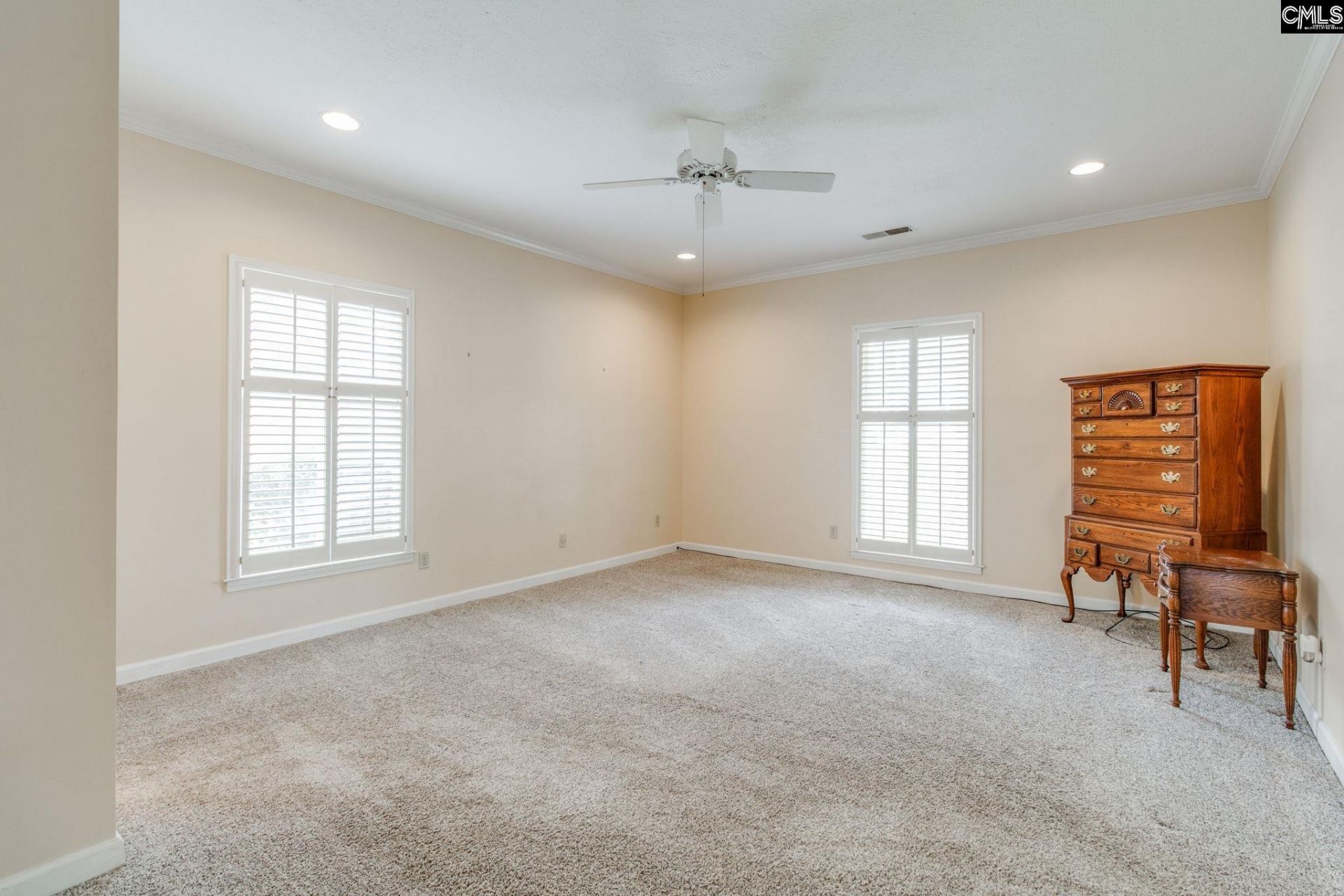 74 Mallet Hill Court  Photo 21