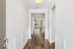 548 Four Seasons Boulevard photo 4