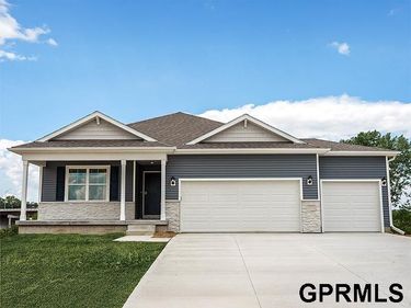 17007 Craig Street , Bennington, NE 68007