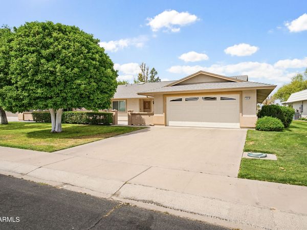 9518 W OAK RIDGE Drive, Sun City, AZ 85351