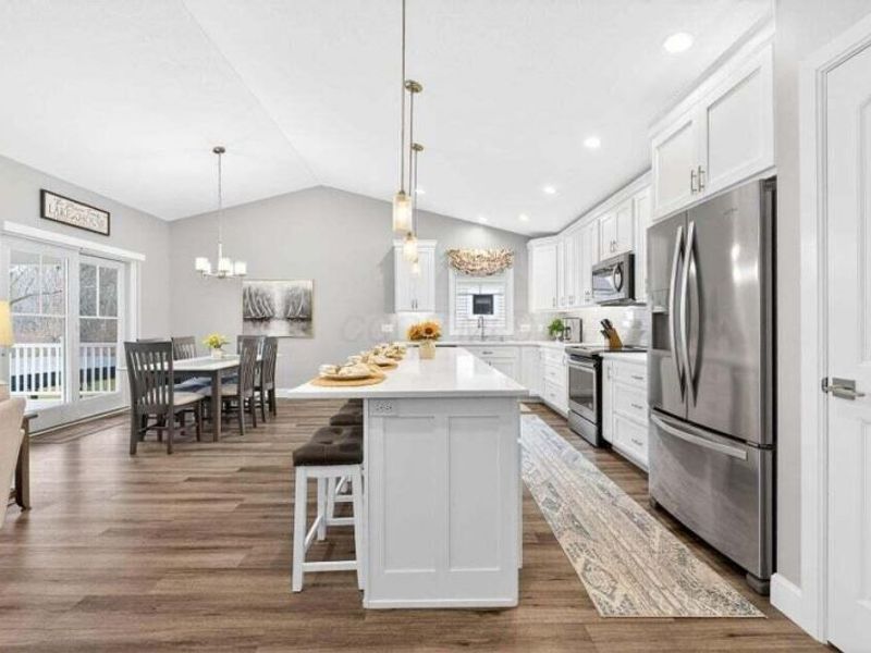 9758 Heron Way , Belle Center, OH 43310 Photo 7