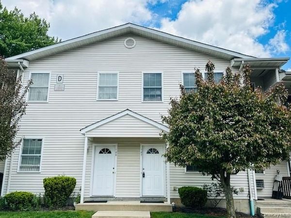 127 Pipetown Hill Road , Nanuet, NY 10954