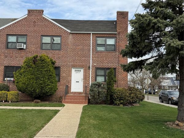 203-17 35th Avenue , Unit B, Bayside, NY 11361