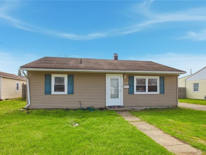 2745 Share Street, Springfield, OH 45505 Photo 3