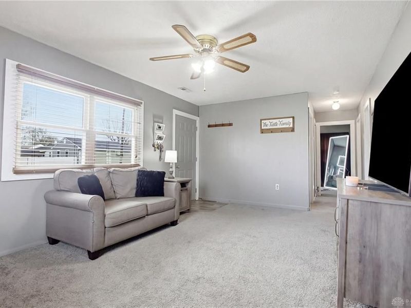 2745 Share Street, Springfield, OH 45505 Photo 4