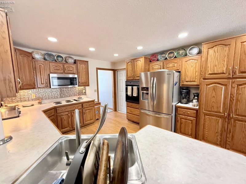 605 Sassafras Drive, Vermilion, OH 44089 Photo 41