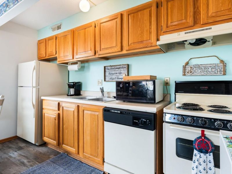 59 N Schooner Point Drive, Unit 59, Port Clinton, OH 43452 Photo 12