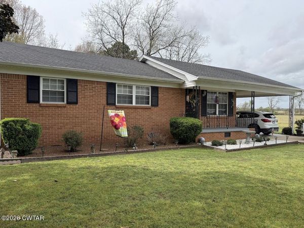 2929 Cross Country Road , Newbern, TN 38059