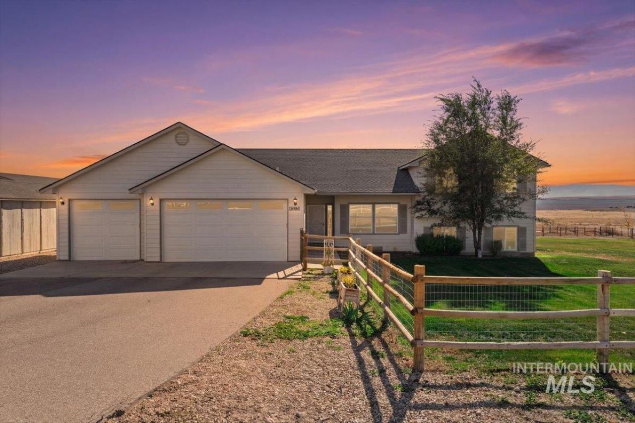 13983 Santa Rita Drive, Nampa, ID 83686 Main Photo