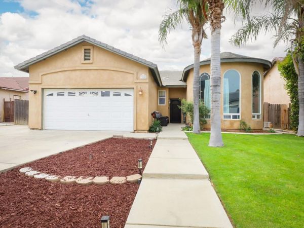 325 Dani Rose Lane, Bakersfield, CA 93308