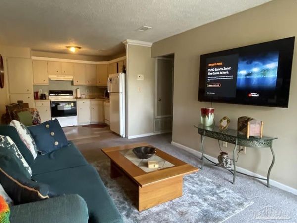 3208 F Redwood Ln, Unit F, Gulf Breeze, FL 32563