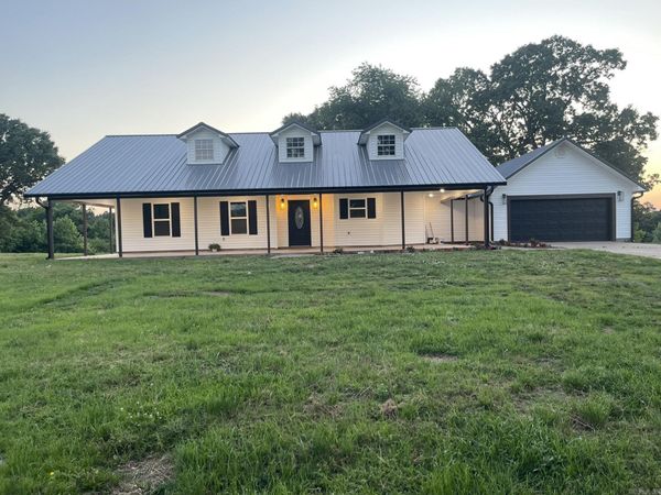 4109 W Creek Road, Ozark, AR 72949