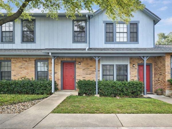 1411 GRACY FARMS LN, Unit 16, Austin, TX 78758