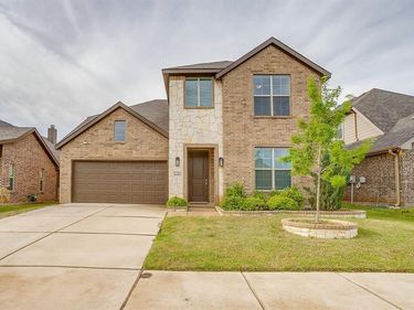 4413 Pentridge Drive, Fort Worth, TX 76036