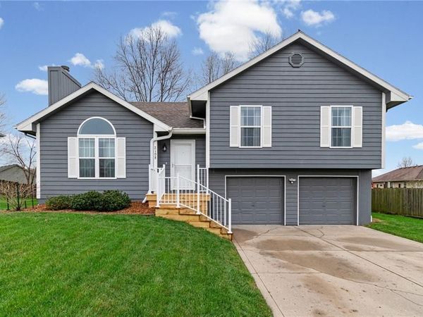 2108 Glenside Road, Kearney, MO 64060