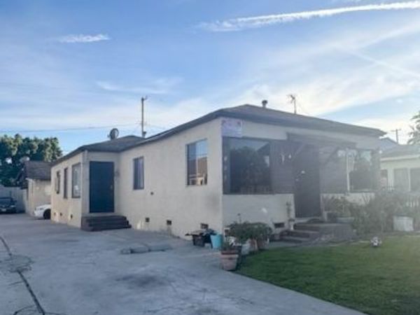 164 W 84th Place, Los Angeles, CA 90003