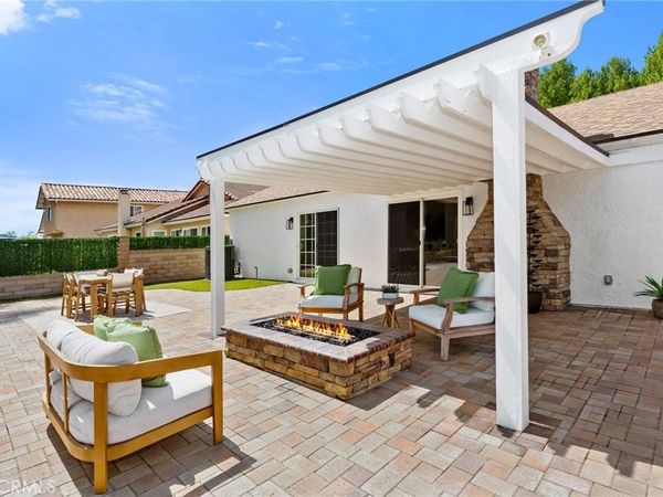 21952 Esplendor, Mission Viejo, CA 92691