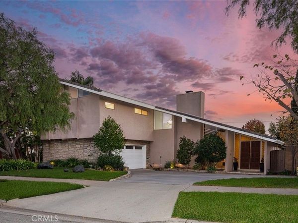 5360 E El Jardin Street, Long Beach, CA 90815