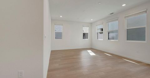 14545 Southpointe Dr #83, Unit 83, Folsom, CA 95630 Photo