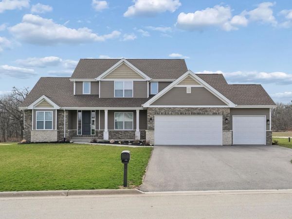 7803 Gleenwood Drive, Roscoe, IL 61073