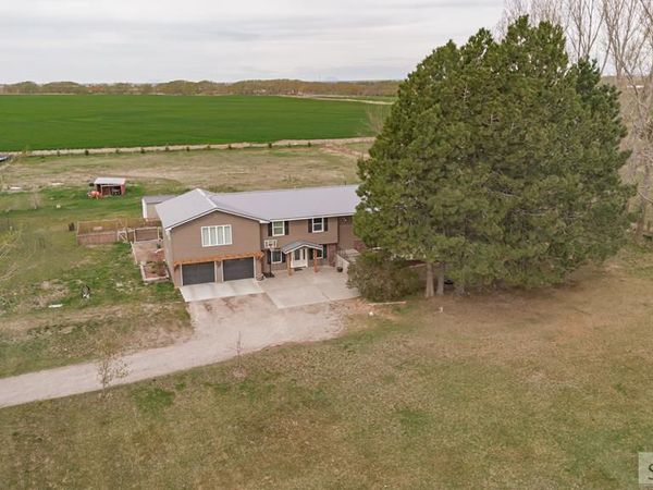 1036 N 1100 E, SHELLEY, ID 83274