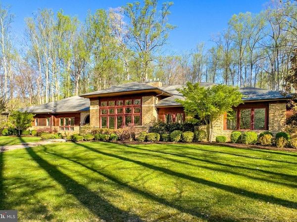 11568 LILTING LANE, FAIRFAX STATION, VA 22039