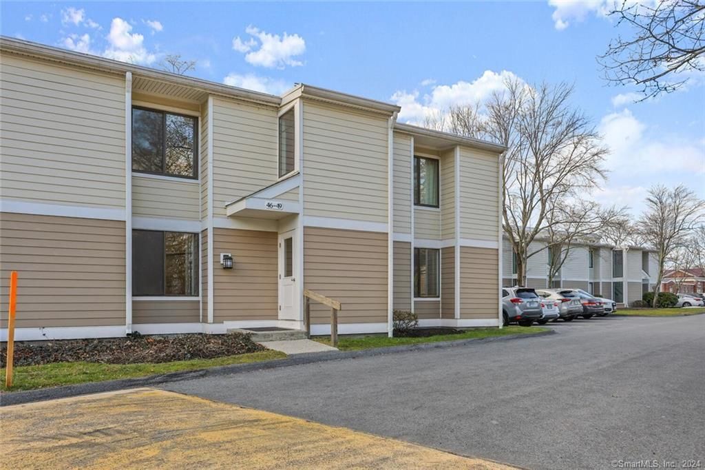 48 Olcott, Unit 48, Ridgefield, CT 06877 Main Photo