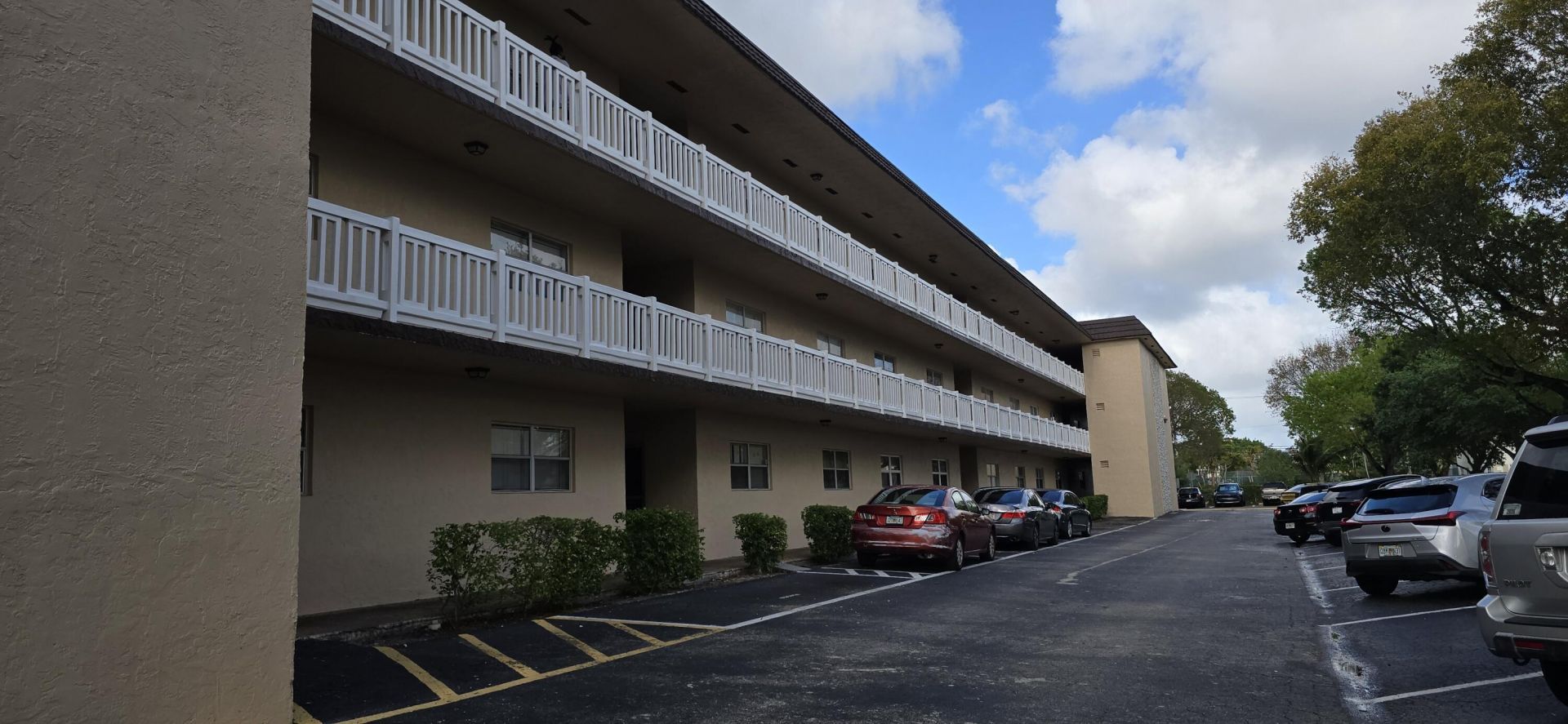 5861 NW 16th Place, Unit 201, Sunrise, FL 33313 Photo