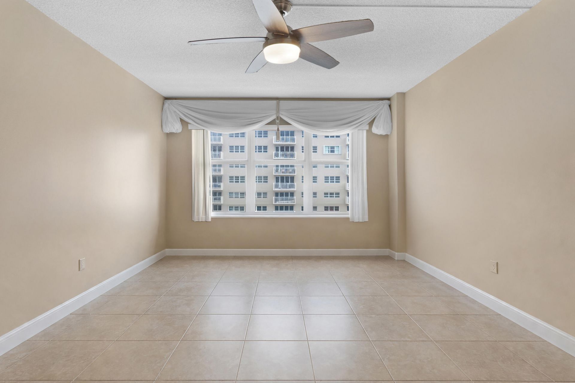 111 N Pompano Beach Boulevard, Unit 1507, Pompano Beach, FL 33062 Photo