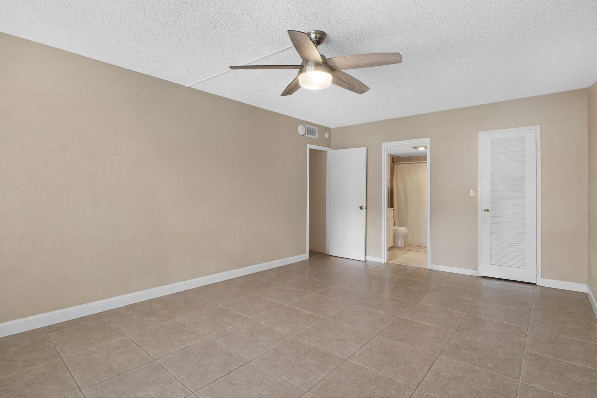 111 N Pompano Beach Boulevard, Unit 1507, Pompano Beach, FL 33062 Photo