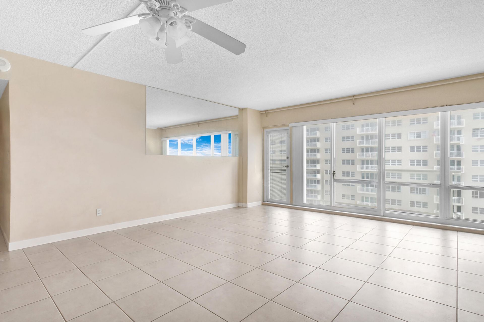 111 N Pompano Beach Boulevard, Unit 1507, Pompano Beach, FL 33062 Photo