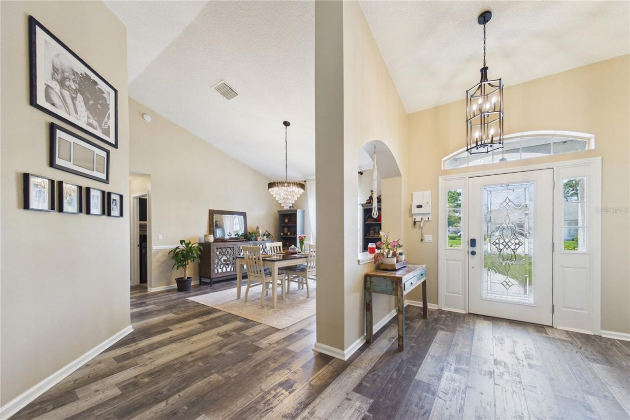 2487 Winged Elm Drive E, Jacksonville, FL 32246 Photo