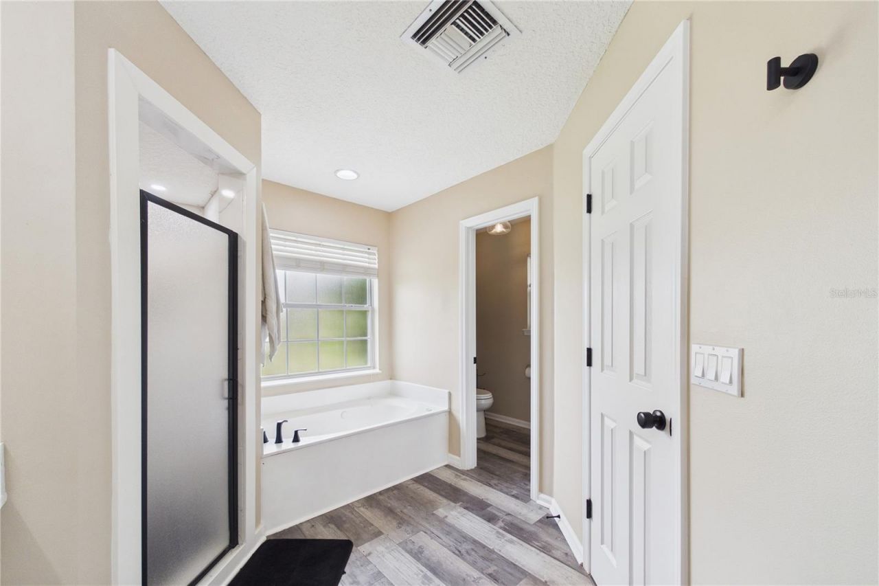 2487 Winged Elm Drive E, Jacksonville, FL 32246 Photo