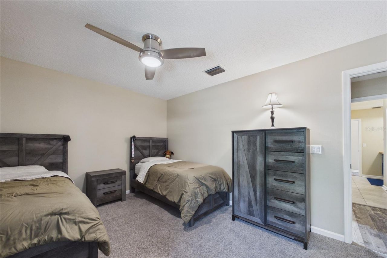 2487 Winged Elm Drive E, Jacksonville, FL 32246 Photo