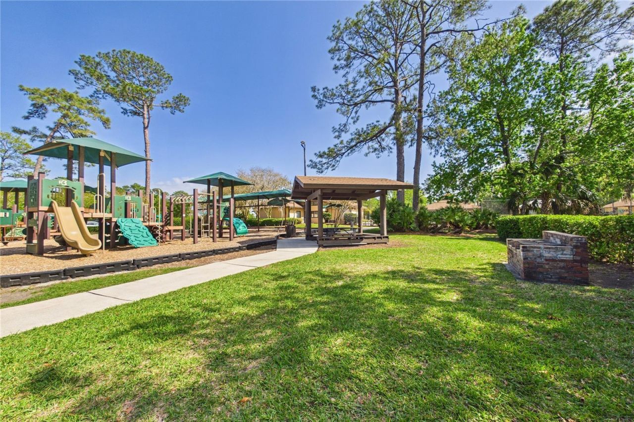 2487 Winged Elm Drive E, Jacksonville, FL 32246 Photo