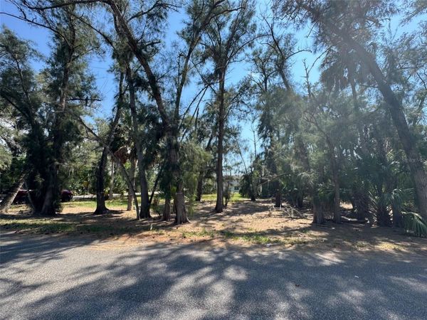 7103 OAKWOOD DRIVE , NEW PORT RICHEY, FL 34652