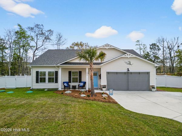 1644 Star Cross Drive SW, Shallotte, NC 28470