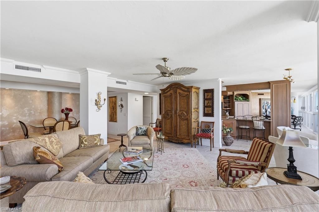 4041 Gulf Shore Blvd N, Unit 1007, Naples, FL 34103 Photo