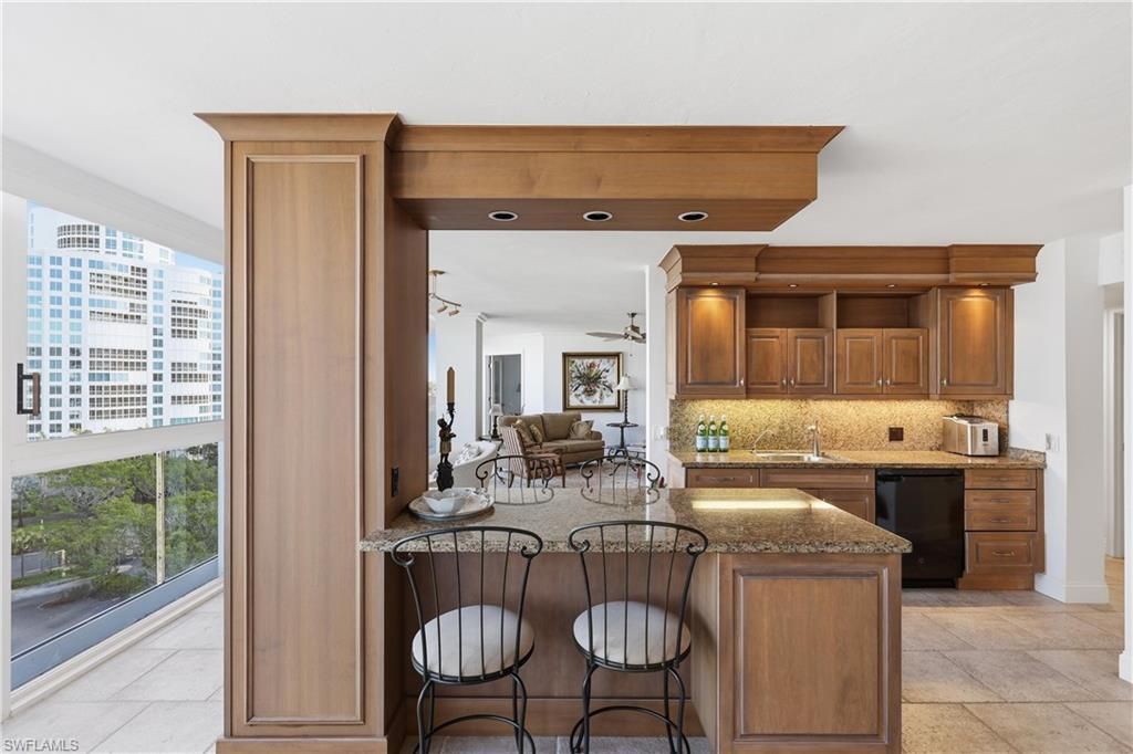 4041 Gulf Shore Blvd N, Unit 1007, Naples, FL 34103 Photo