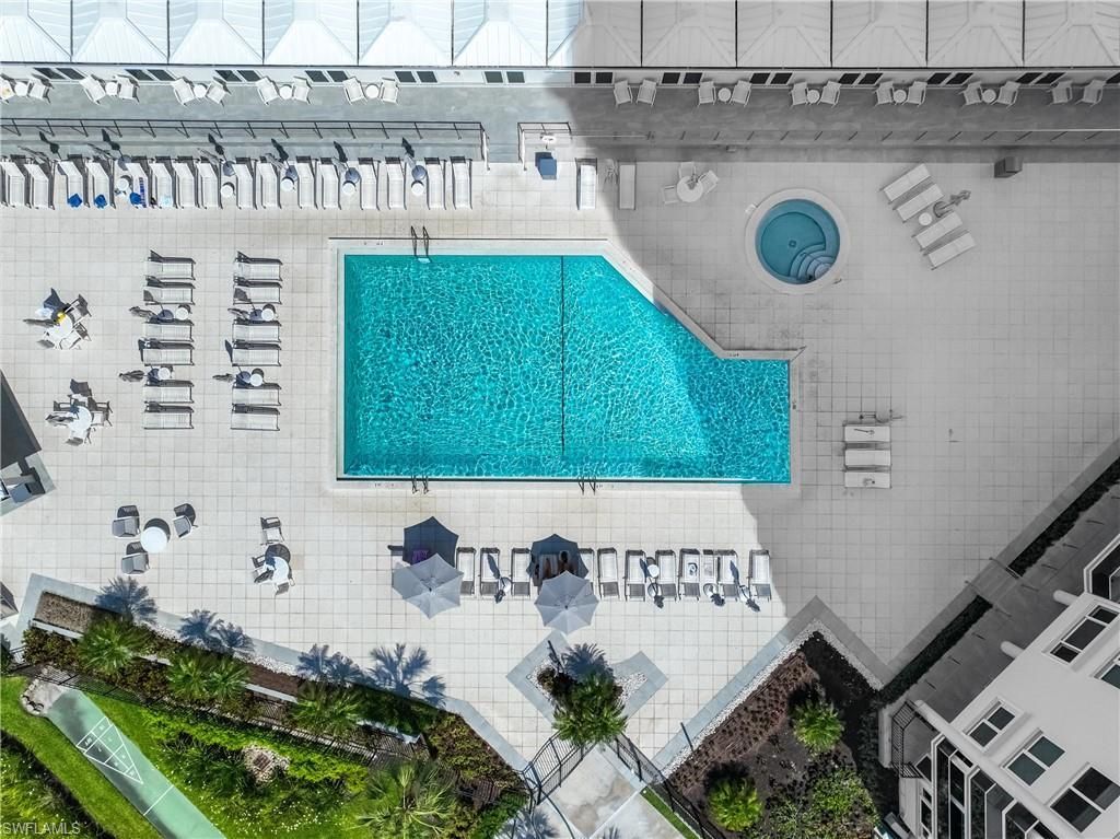 4041 Gulf Shore Blvd N, Unit 1007, Naples, FL 34103 Photo