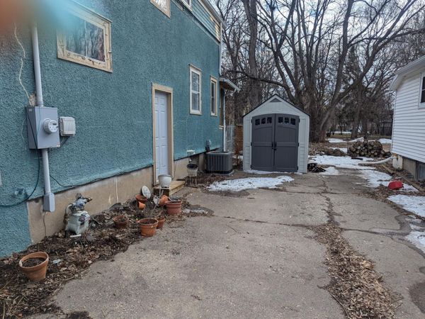 919 7th Avenue S, Moorhead, MN 56560