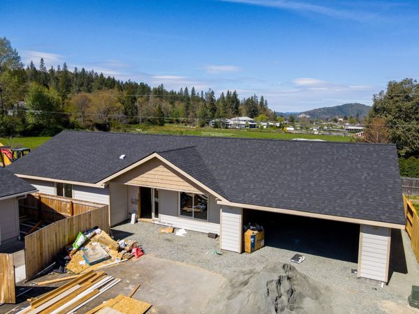 2728 Denton Trail, Grants Pass, OR 97527