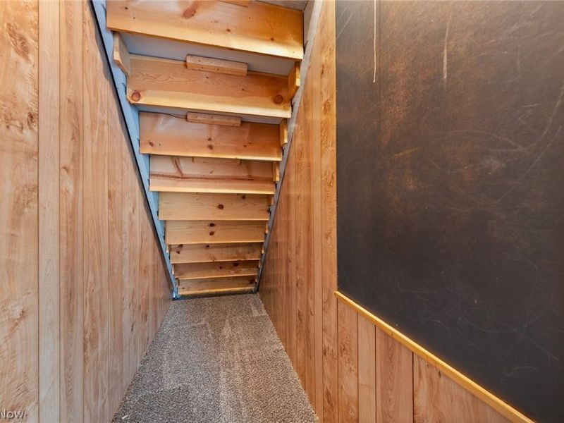 218 Regina Drive , Bedford, OH 44146 Photo 24