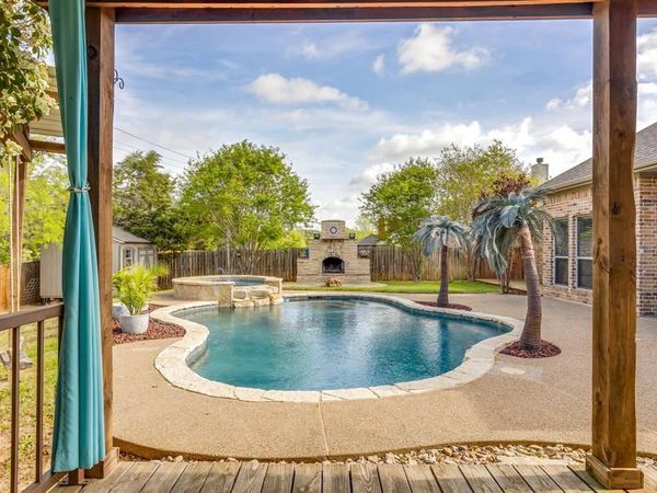 3127 Meandering Way, Granbury, TX 76049
