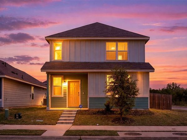 5677 Topwater Trail, Fort Worth, TX 76119